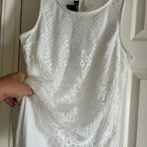 Ivory lace lined blouse - Picture 3 of 4